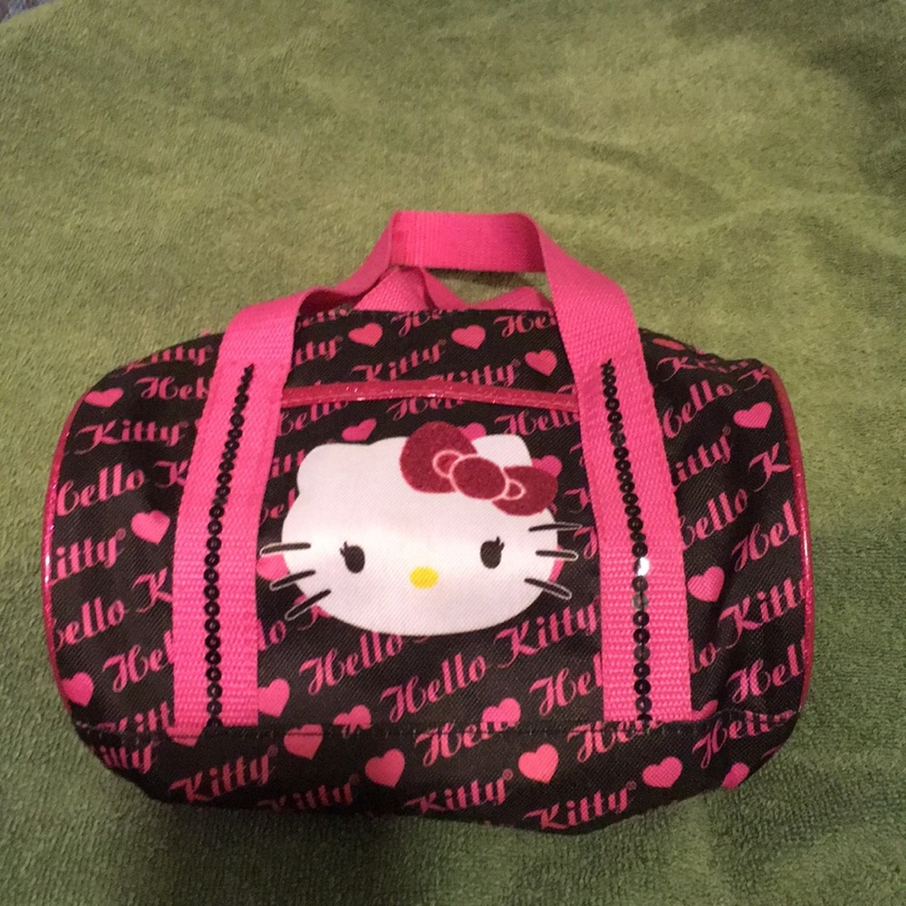 HELLO KITTY PURSE SUPER CUTE